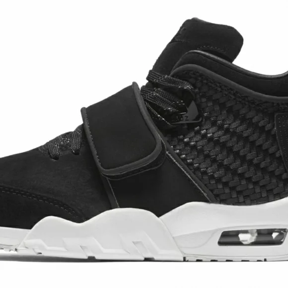 Nike

 Men's Black Air Tr. V . Cruz Shoes - Picture 4 of 8